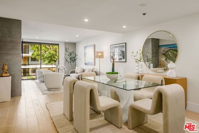 2940 Neilson Way 305, Santa Monica, CA 90405