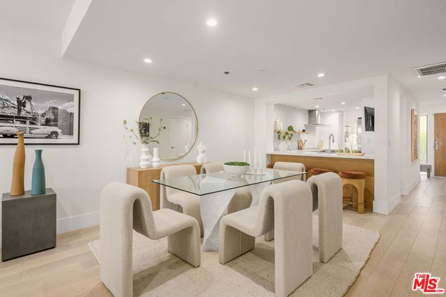 2940 Neilson Way 305, Santa Monica, CA 90405