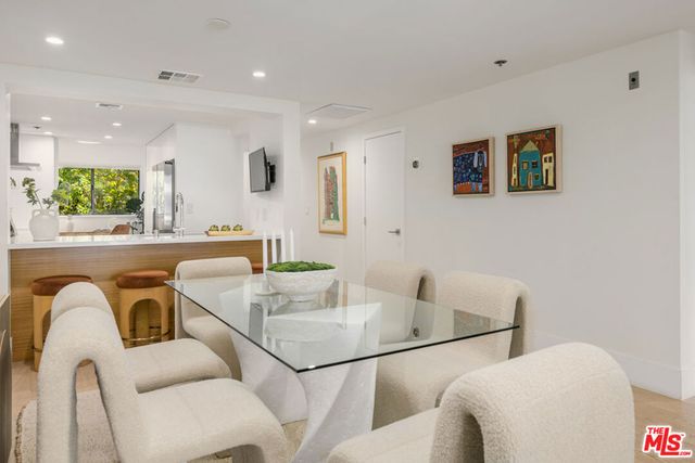 2940 Neilson Way 305, Santa Monica, CA 90405