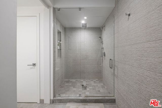 2940 Neilson Way 305, Santa Monica, CA 90405