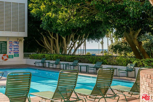 2940 Neilson Way 305, Santa Monica, CA 90405