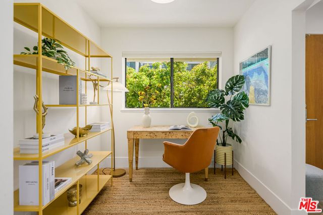 2940 Neilson Way 305, Santa Monica, CA 90405