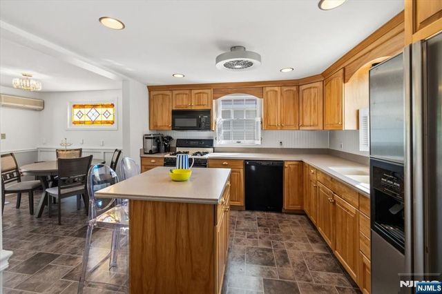 38 Maple Avenue, Westwood, NJ 07675