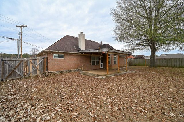 6813 BRAYBOURNE MAIN DR, Olive Branch, MS 38654