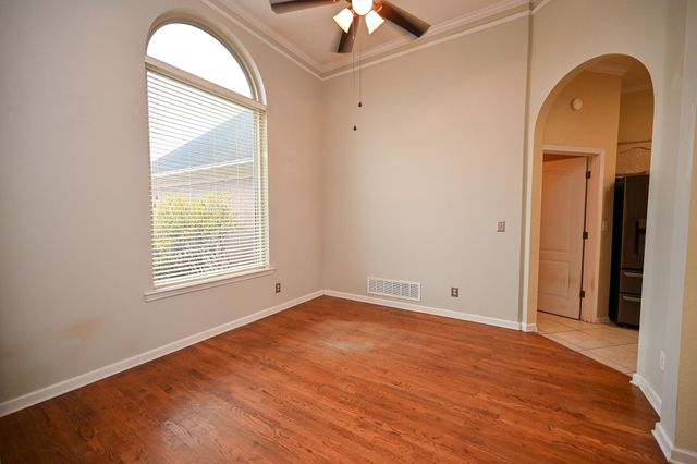 6813 BRAYBOURNE MAIN DR, Olive Branch, MS 38654