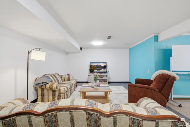 711 Midland, Manhattan, KS 66502