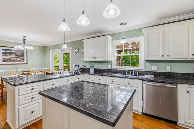 10 Woodsage Court, Taylors, SC 29687