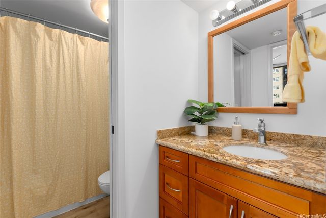 876 Curtis Street 1409, Honolulu, HI 96813