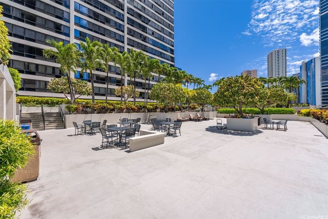 876 Curtis Street 1409, Honolulu, HI 96813