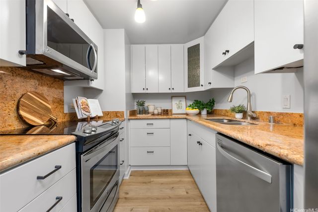 876 Curtis Street 1409, Honolulu, HI 96813