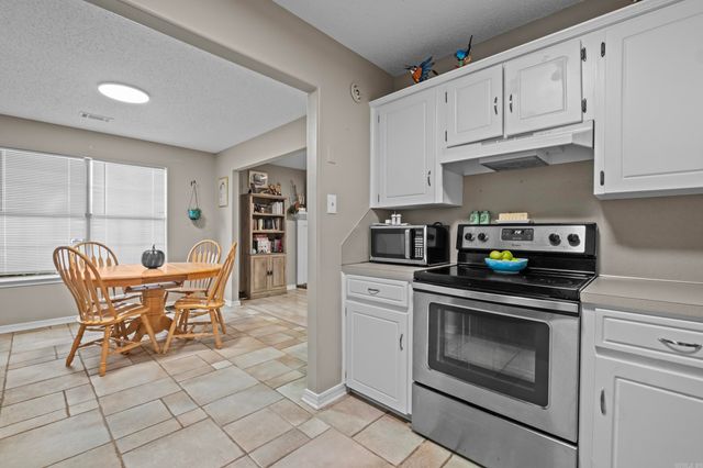 34 Fawn Drive, Ward, AR 72176