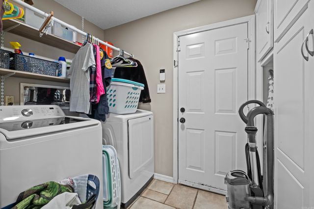 34 Fawn Drive, Ward, AR 72176