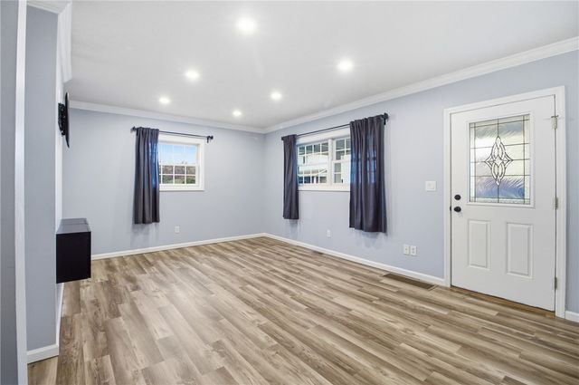 407 First Street, South Union Twp, PA 15401