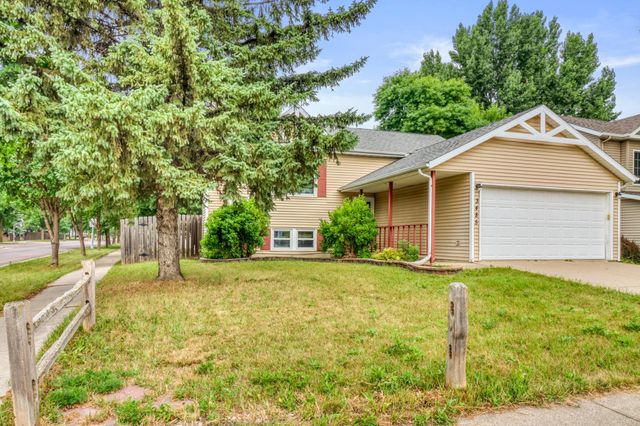 3485 18th Street S, Fargo, ND 58104