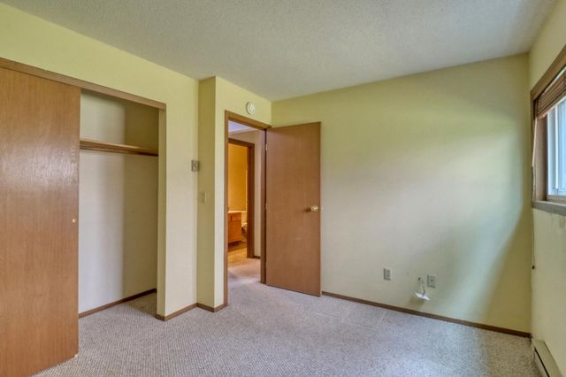 3485 18th Street S, Fargo, ND 58104