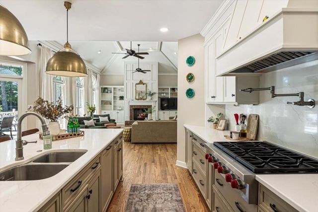 12505 King Road, Roswell, GA 30075