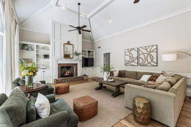 12505 King Road, Roswell, GA 30075