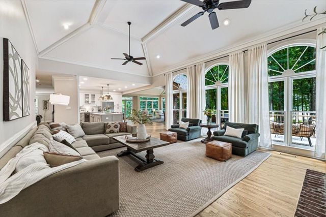 12505 King Road, Roswell, GA 30075