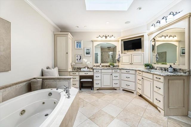 12505 King Road, Roswell, GA 30075