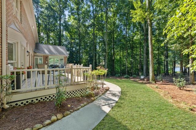 12505 King Road, Roswell, GA 30075