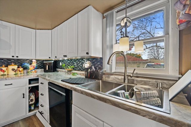 7208 W Nash STREET, Milwaukee, WI 53216