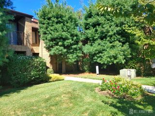 280 Willowbrook Drive, North Brunswick, NJ 08902