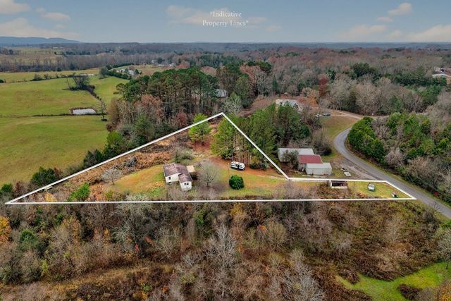 265 N Center Point Acres, Walling, TN 38587