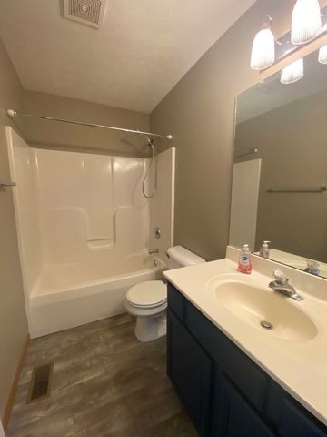 408 Deerwood Drive 408 Deerwood Drive, Piqua, OH 45356