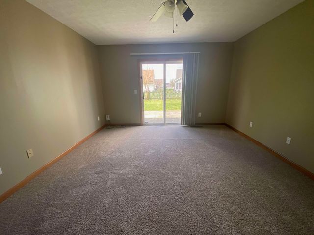 408 Deerwood Drive 408 Deerwood Drive, Piqua, OH 45356