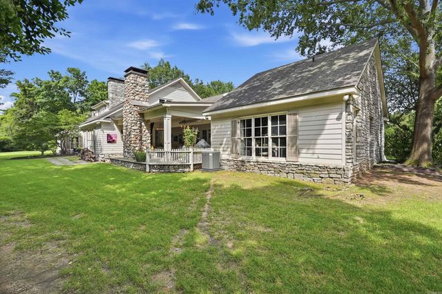 2590 Adamsbrooke Drive, Conway, AR 72034