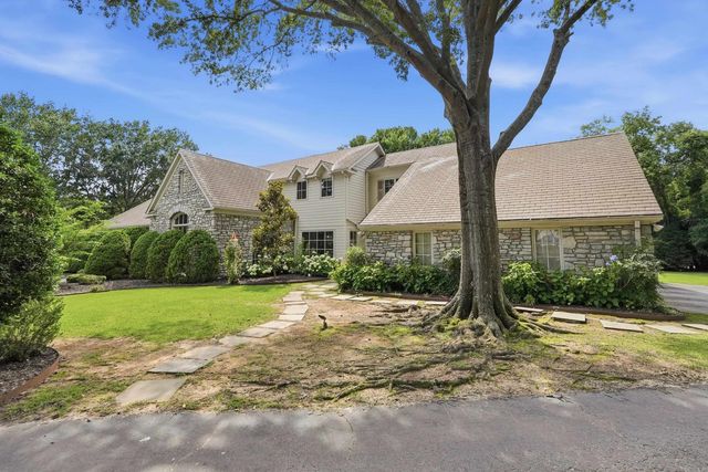 2590 Adamsbrooke Drive, Conway, AR 72034
