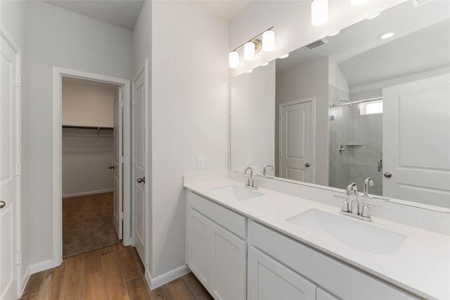 1934 32nd Avenue N, Texas City, TX 77590