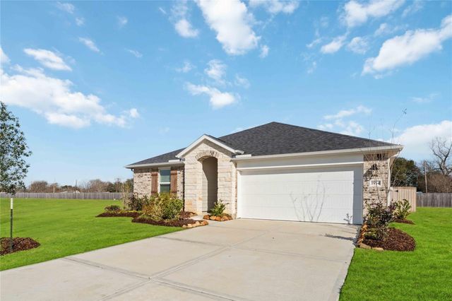 1934 32nd Avenue N, Texas City, TX 77590