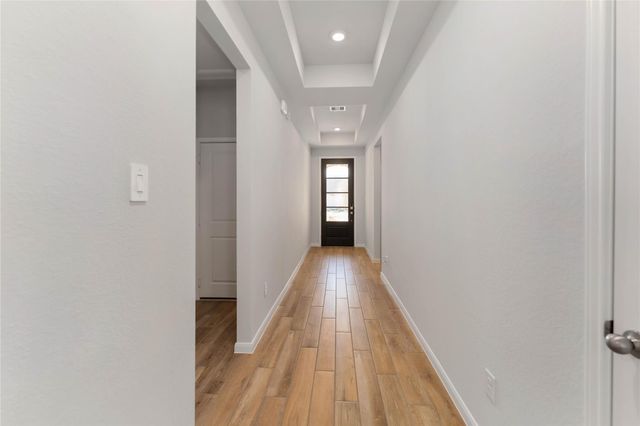 1934 32nd Avenue N, Texas City, TX 77590