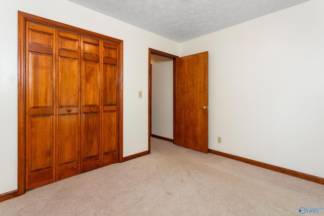 124 Mountain Creek Drive, Gadsden, AL 35901