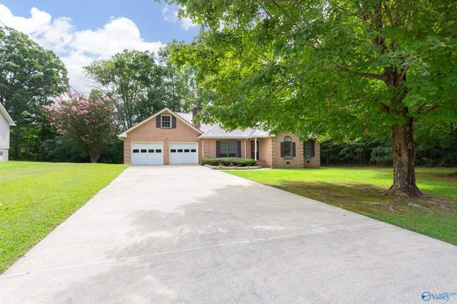 124 Mountain Creek Drive, Gadsden, AL 35901