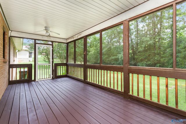 124 Mountain Creek Drive, Gadsden, AL 35901