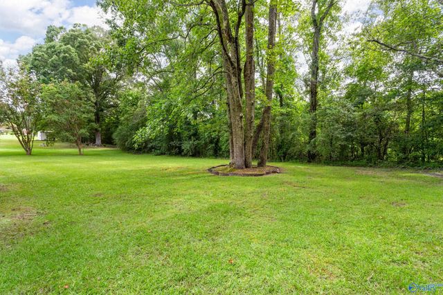 124 Mountain Creek Drive, Gadsden, AL 35901