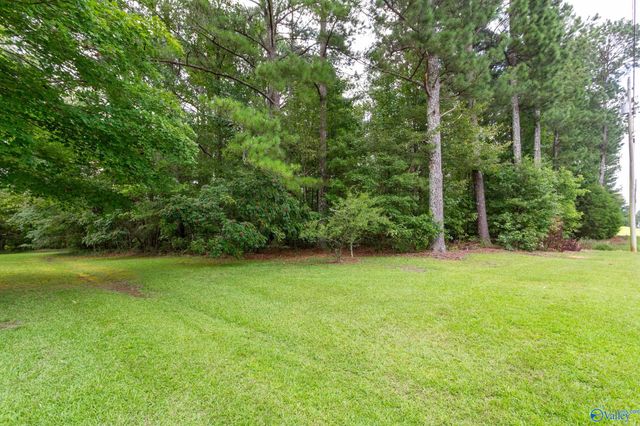 124 Mountain Creek Drive, Gadsden, AL 35901