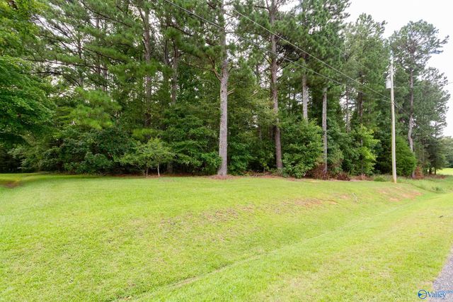 124 Mountain Creek Drive, Gadsden, AL 35901