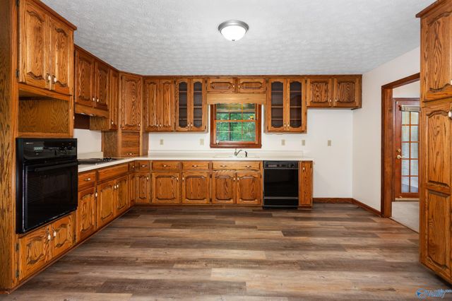 124 Mountain Creek Drive, Gadsden, AL 35901