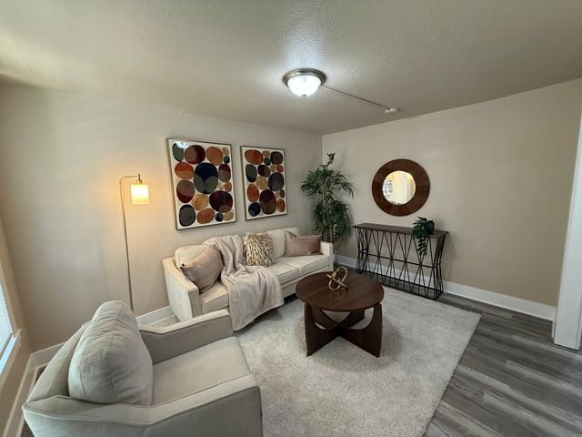 11634 S Princeton Avenue, Chicago, IL 60628