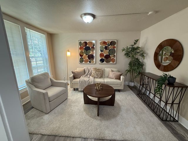 11634 S Princeton Avenue, Chicago, IL 60628