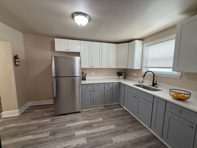 11634 S Princeton Avenue, Chicago, IL 60628