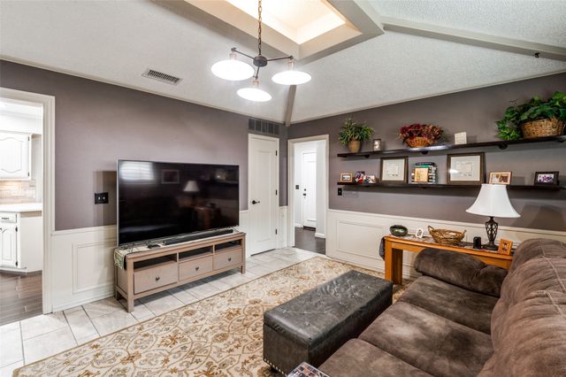 4207 High Star Lane, Dallas, TX 75287