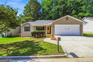 767 Pepperwood Trail, Stone Mountain, GA 30087