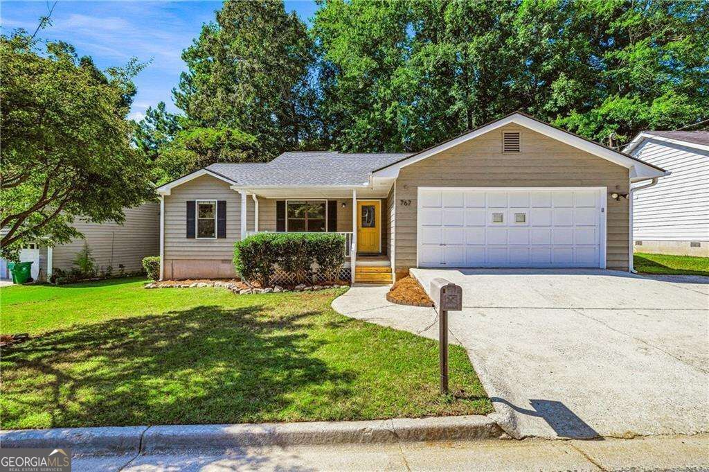 767 Pepperwood Trail, Stone Mountain, GA 30087 — exterior