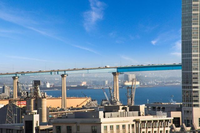 645 Front St 1703, San Diego, CA 92101