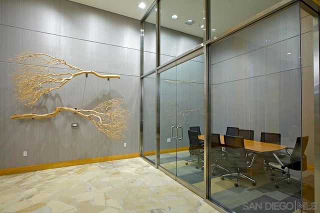 645 Front St 1703, San Diego, CA 92101