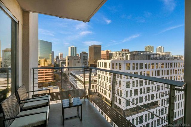 645 Front St 1703, San Diego, CA 92101